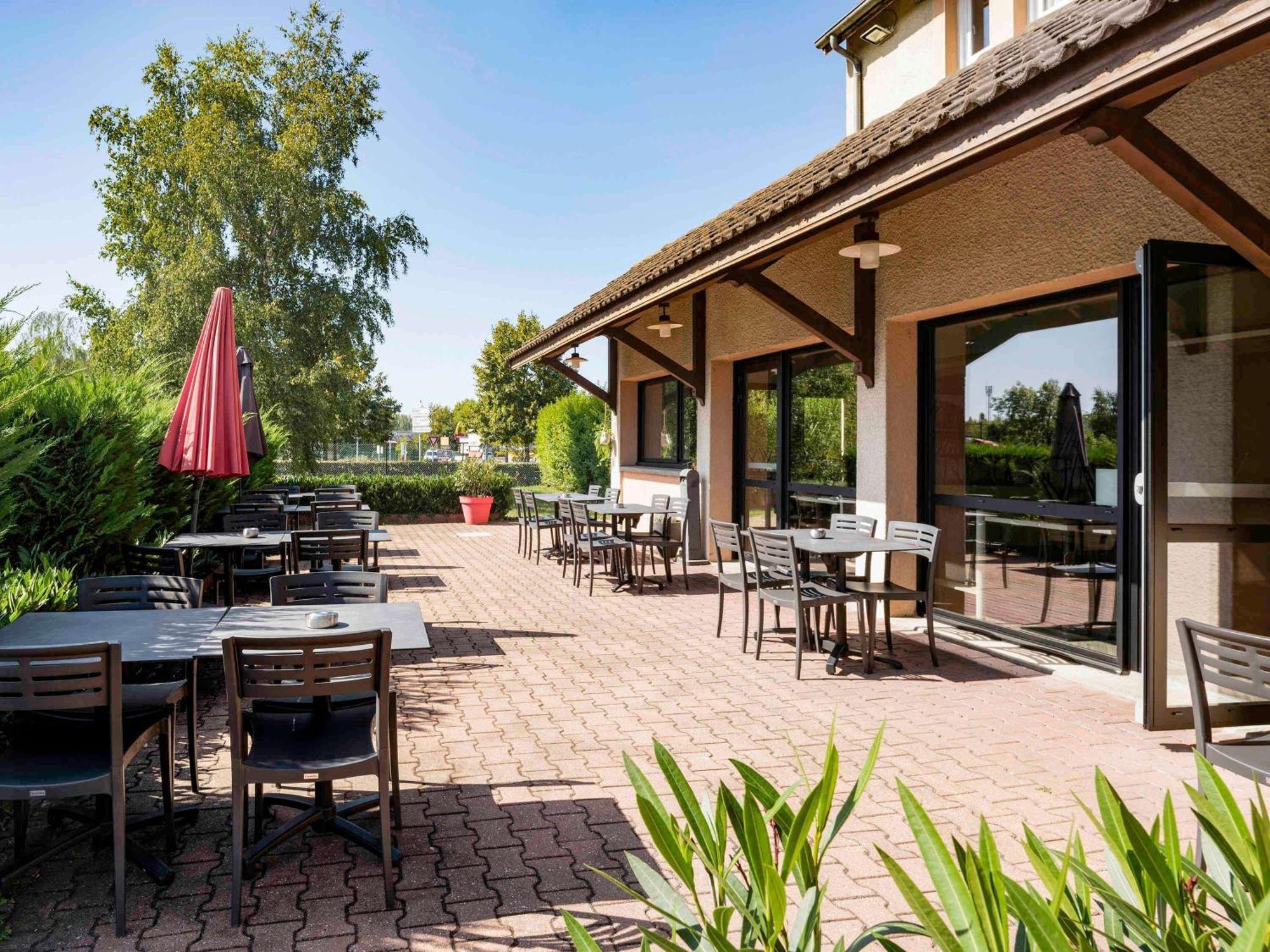 Hotel Ibis Creil Sur Oise Villers-Saint-Paul Exterior foto